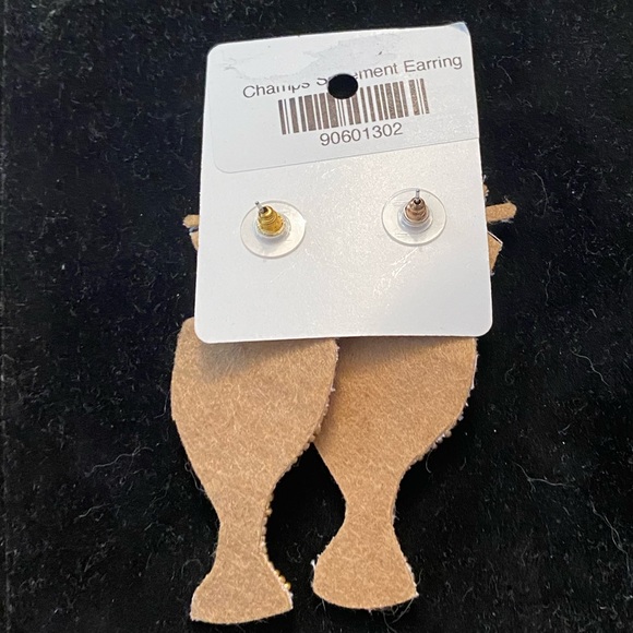 Champs for Champs 🥂 Celebrations - Picture 3 of 3